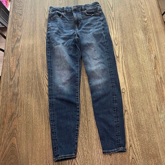 American Eagle Outfitters Denim - American Eagle Skinny Jeans High Rise Next Level Stretch Medium Wash Blue Size 4
